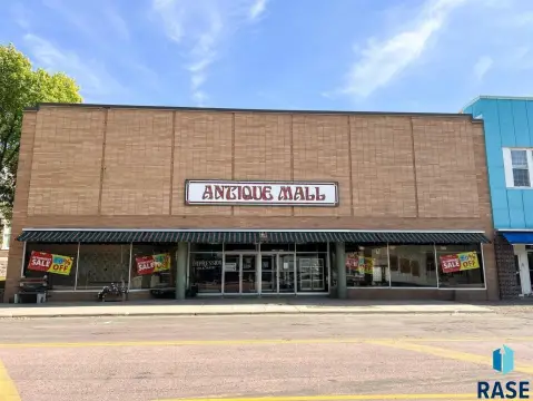 Historic Main Street Retail Space