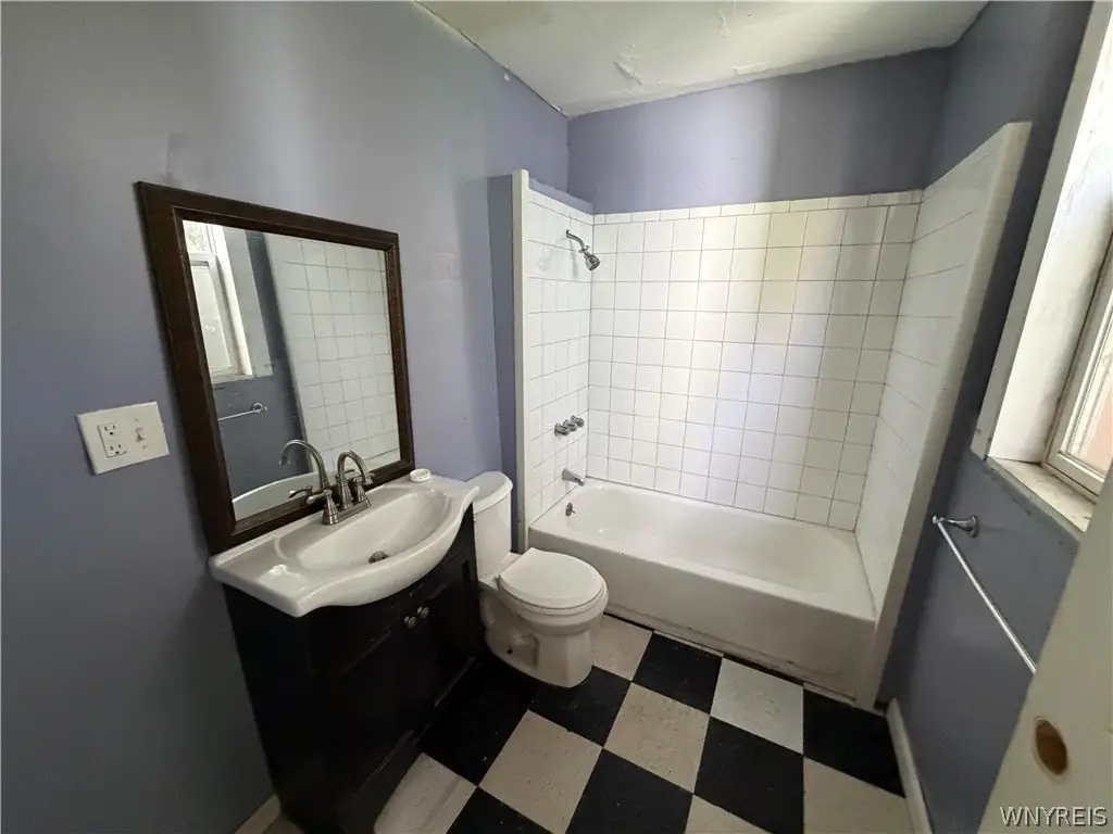 Picture 16