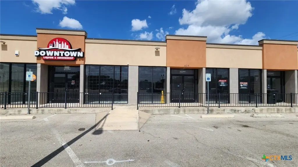 425 E Veterans Memorial Blvd, Killeen, TX 76541