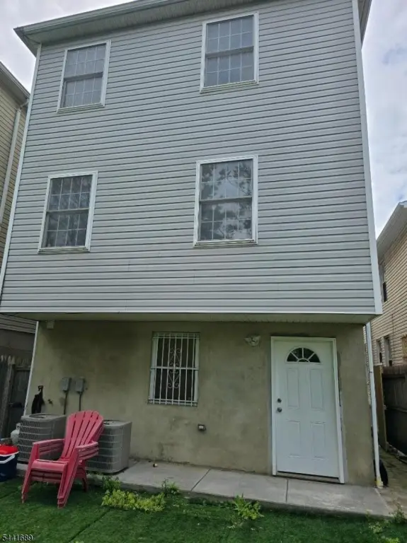 Picture 5