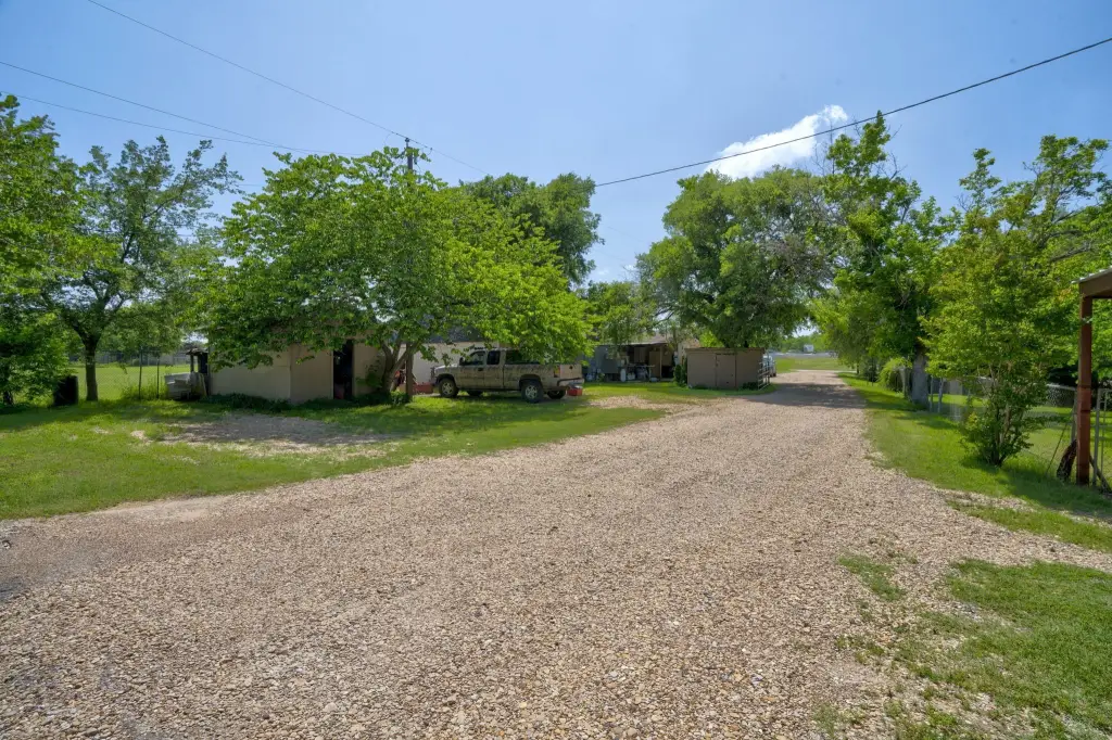Picture 16