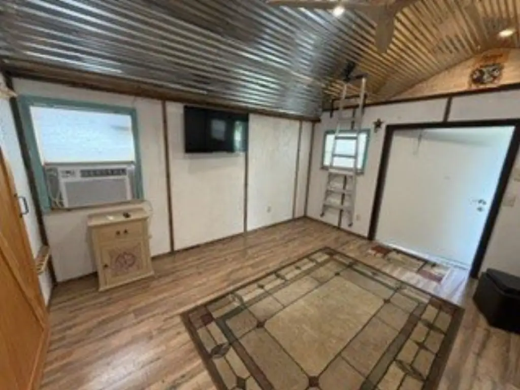 Picture 16