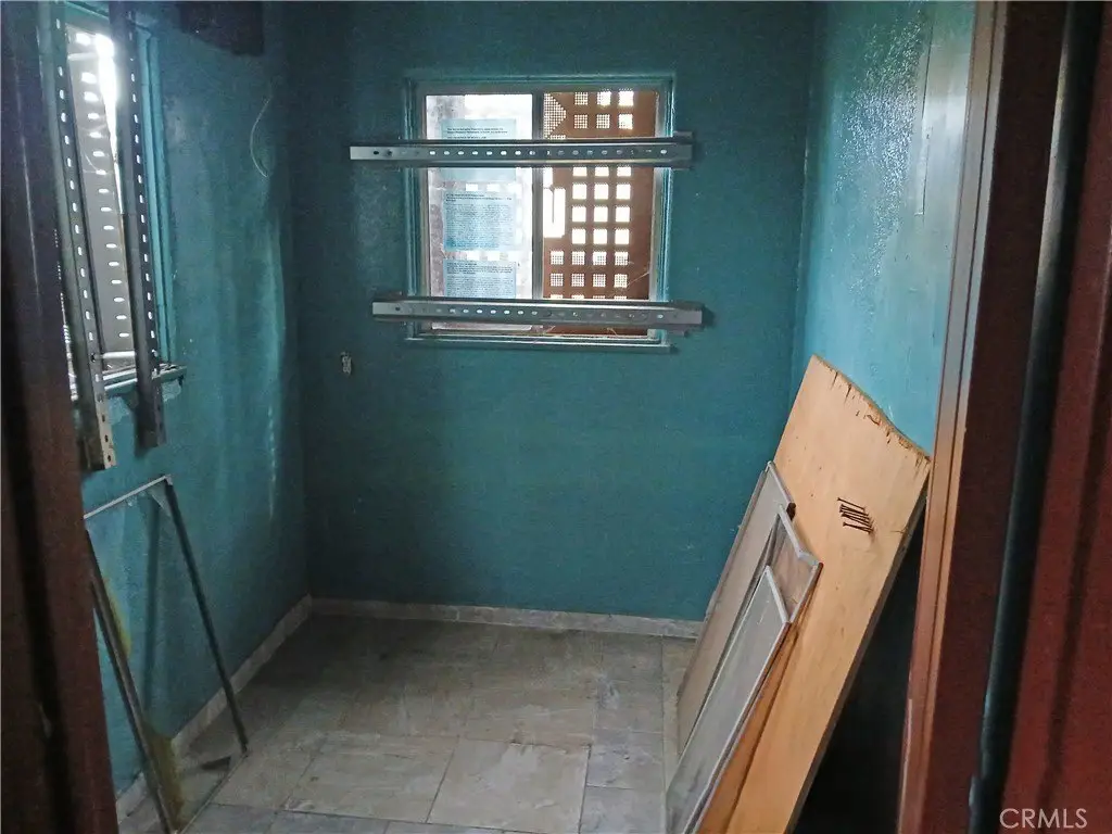 Picture 46
