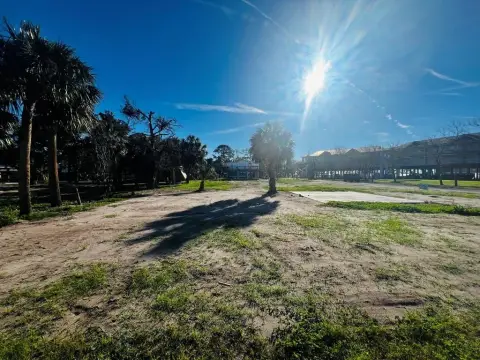 Horseshoe Beach Commercial Lots
