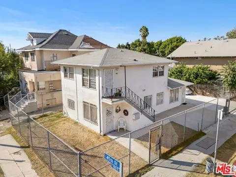 Upgraded Triplex Near Downtown Los Angeles