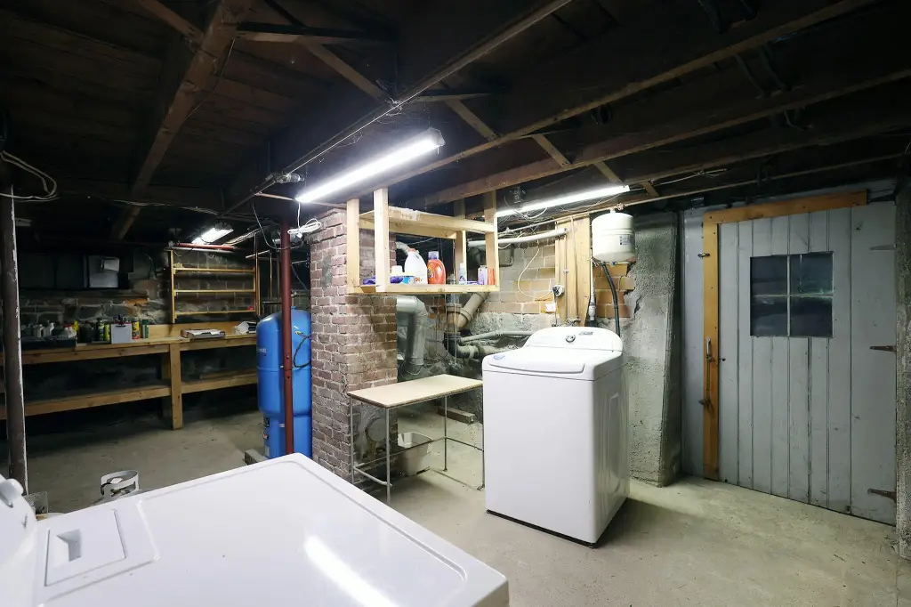 Picture 37