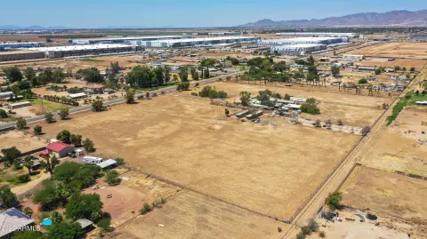 Land in High-Growth Area