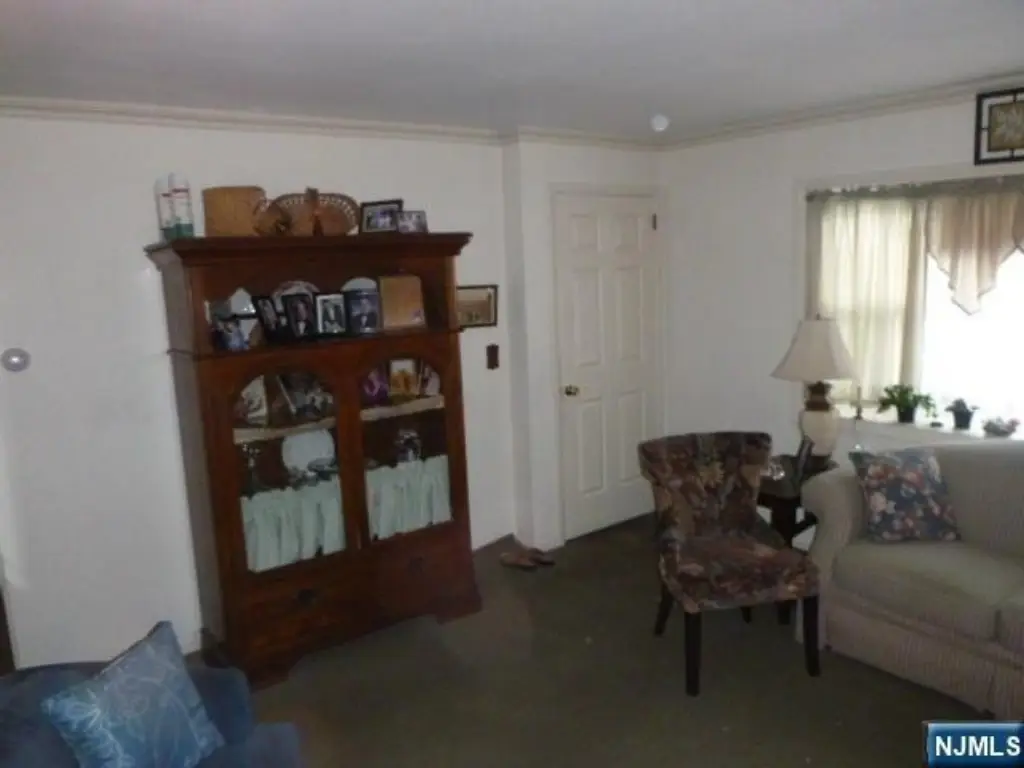 Picture 9