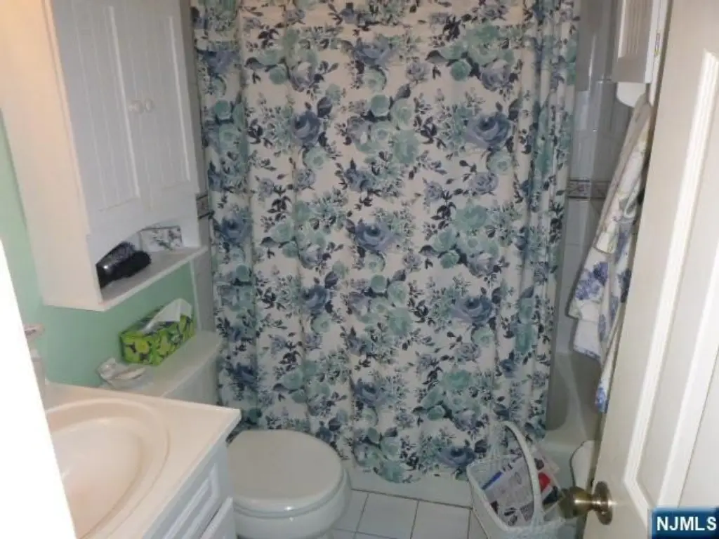 Picture 10