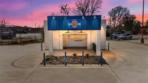 Kilgore Commercial Property on Hwy 259