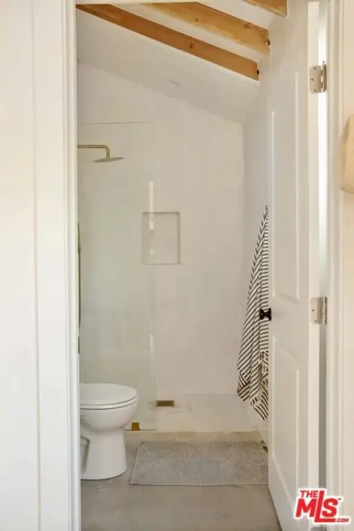 Picture 42