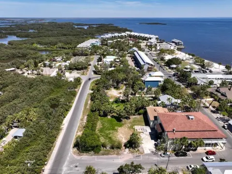 Prime Lots in Cedar Key