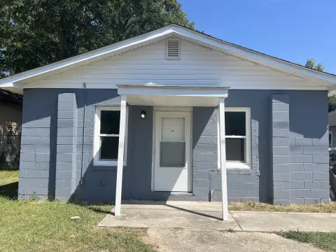 Tenant-Occupied Duplex
