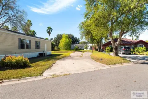 Waterfront Lot in Indian Lake