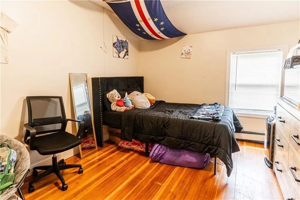 Picture 19