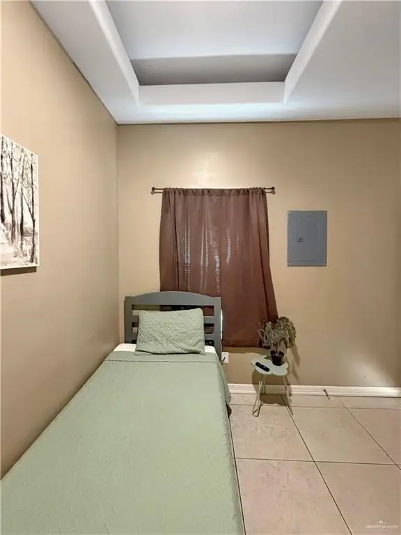 Picture 3