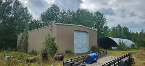 Flex Space with Dual Buildings