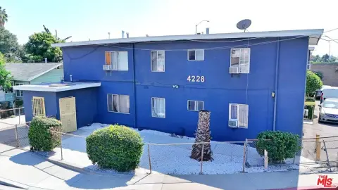 10-Unit Apartment Building