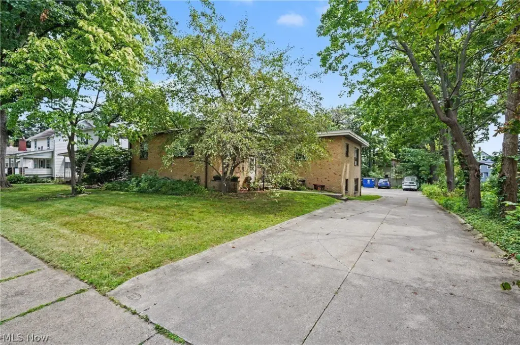Picture 37