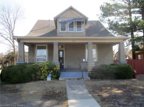 Fort Smith Retail/Office Opportunity