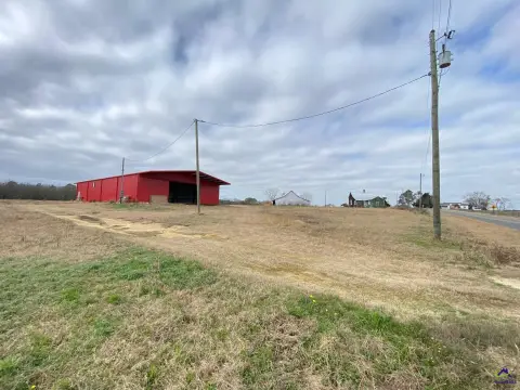 2.5 Acre Tract with Shop