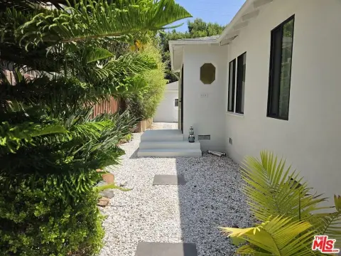 Gated Duplex With ADU Plans