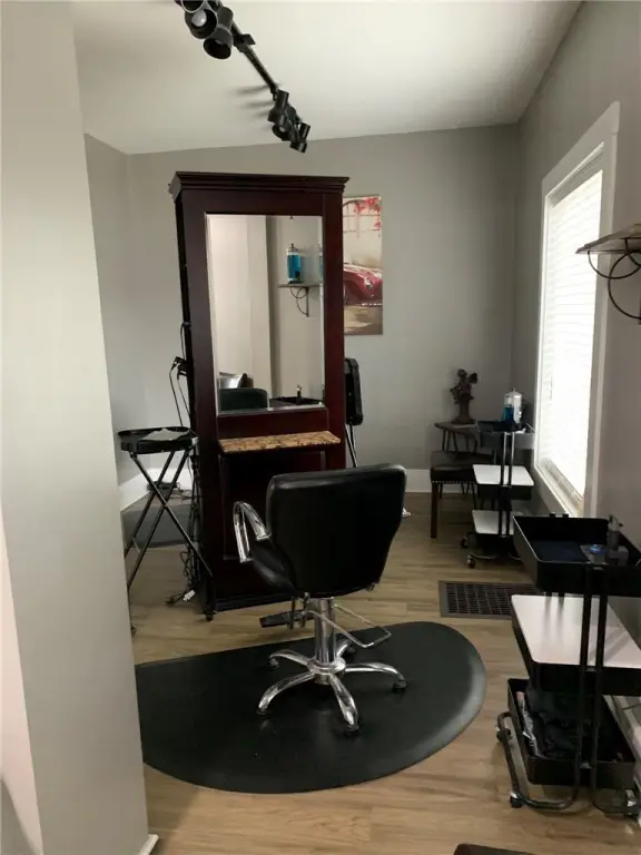 Picture 23