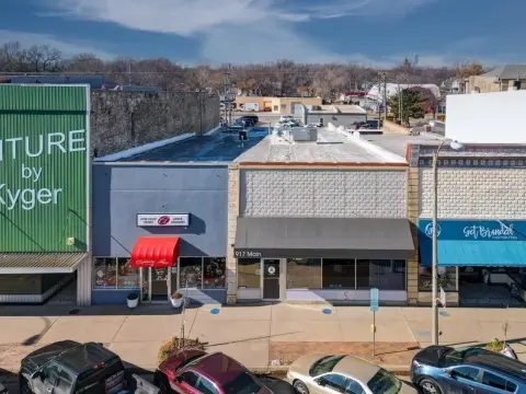 Downtown Winfield Retail Investment Opportunity