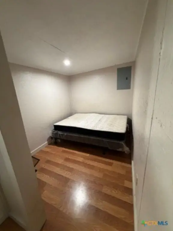 Picture 28
