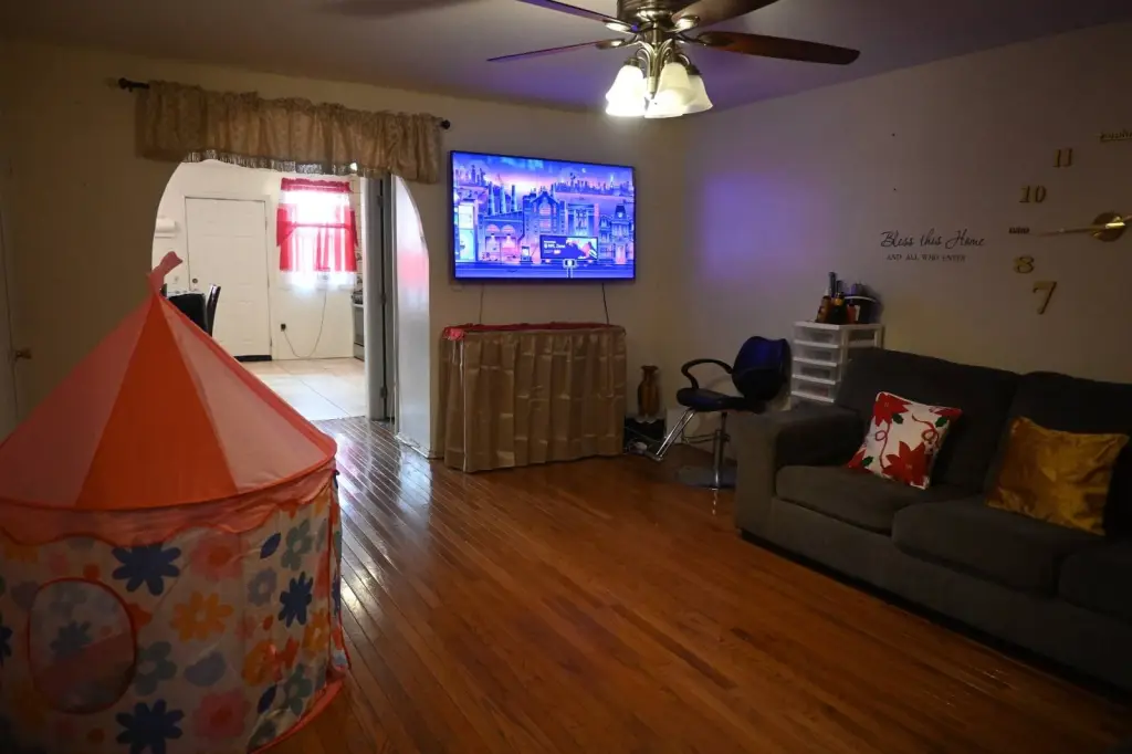 Picture 2