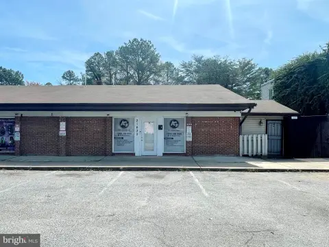 Adjoining Office-Retail Suite