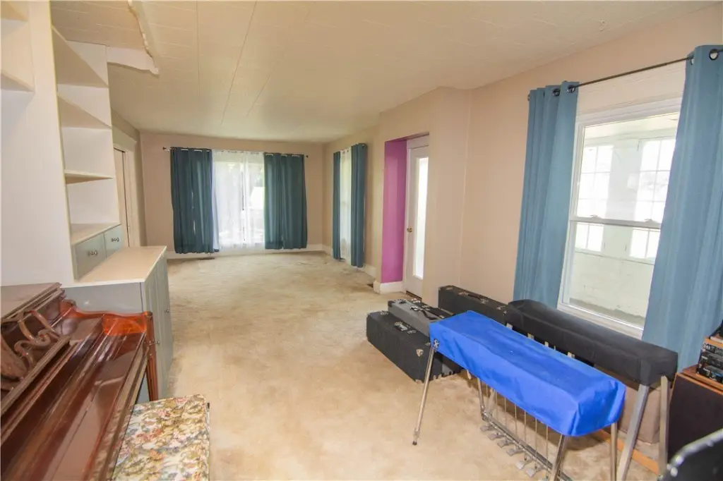 Picture 19