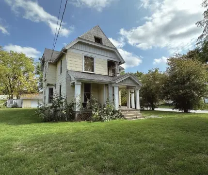 Victorian Duplex with Detached Garage