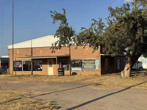 Automotive Service Shop with Showroom