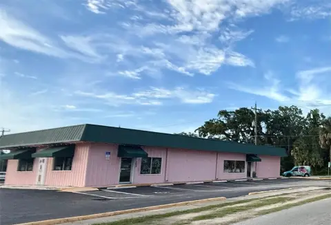 New Smyrna Beach Mixed-Use Property