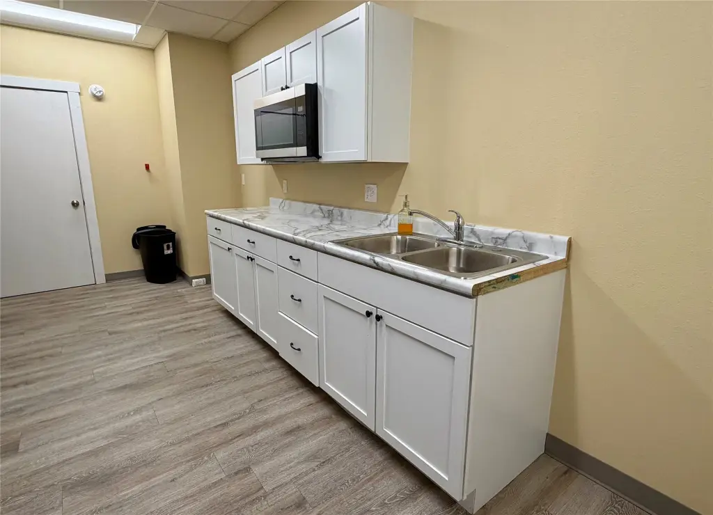 Picture 25