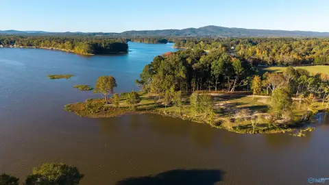 Deeded RV Lots in Cedar Bluff