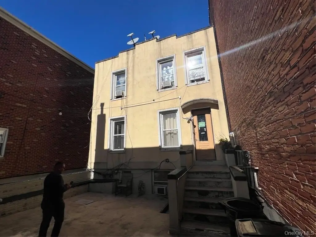 Picture 2