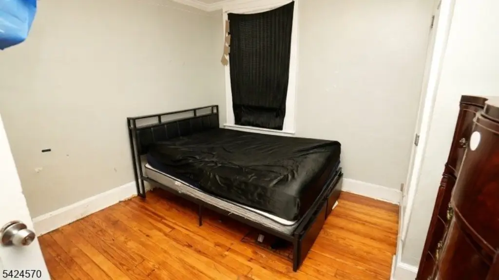 Picture 14