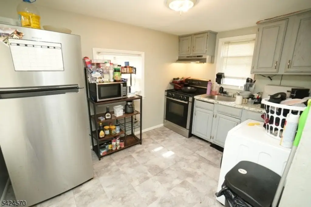 Picture 11