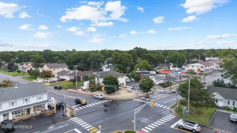 Two-Tenant Mixed-Use Property