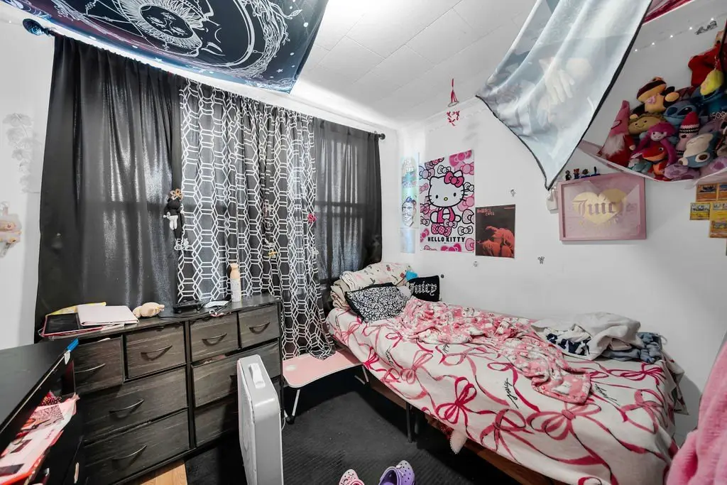 Picture 9