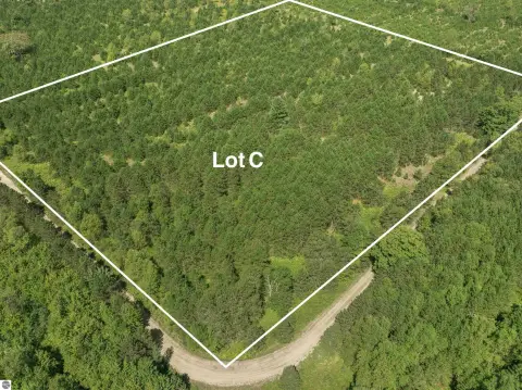 Thompsonville 15-Acre Land Parcel