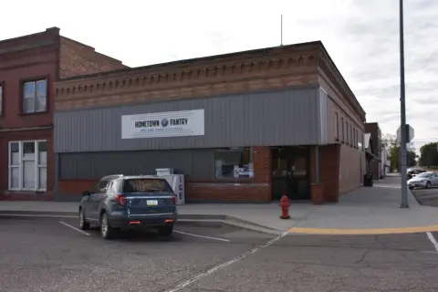 Turnkey Grocery Store Opportunity