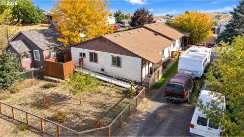 Duplex with Fenced Yards