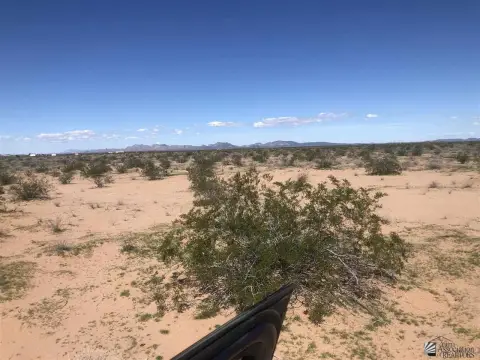 Residential Land in Roll, AZ