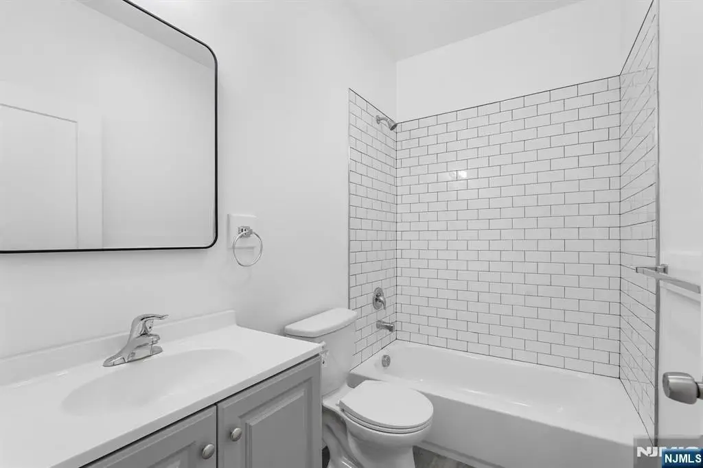 Picture 21