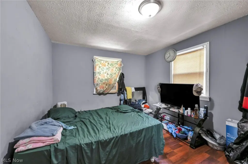 Picture 18