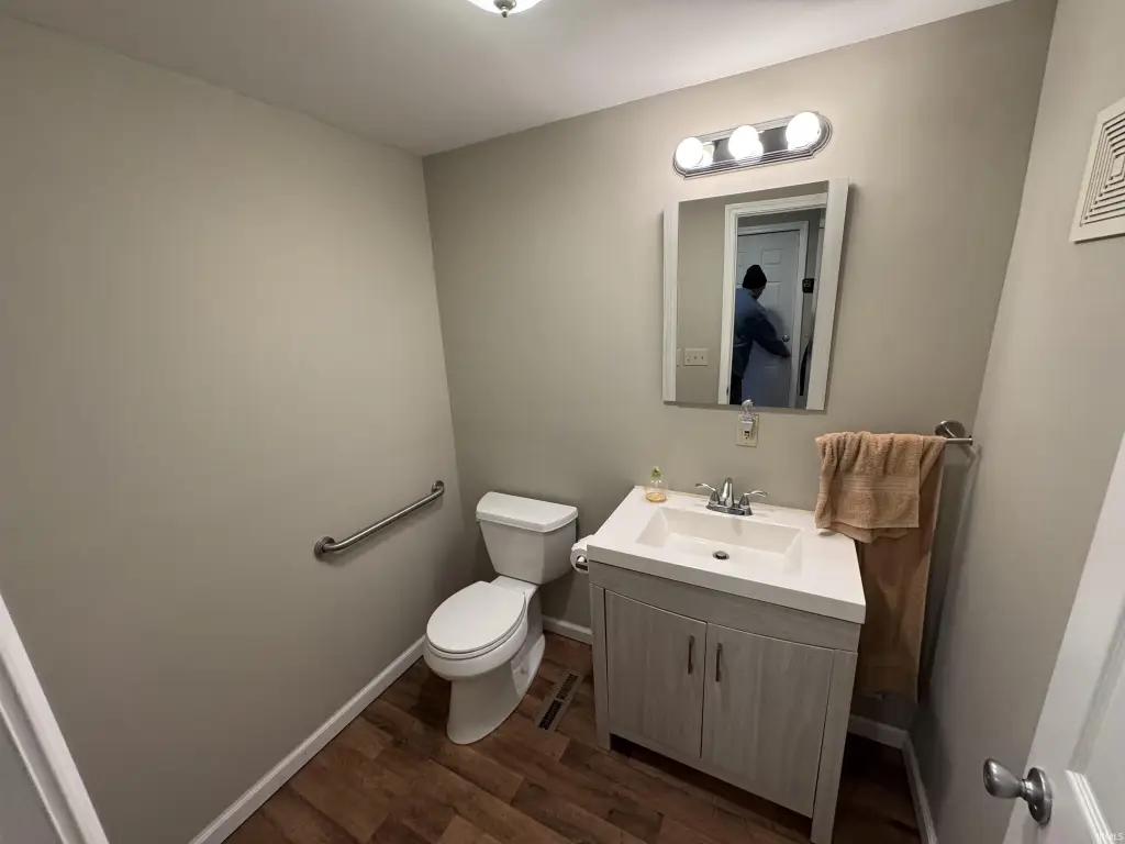Picture 6