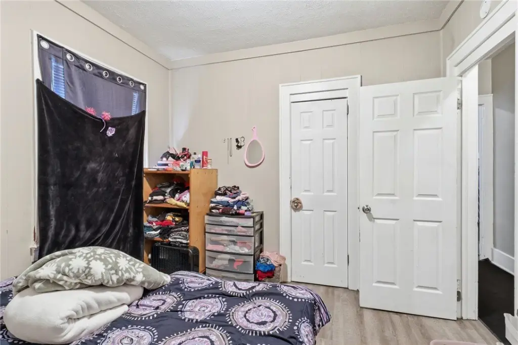 Picture 24